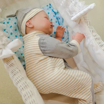 55CM Spilgti Mīksta Struktūra Beibei Lelle Atdzimis Bērnu Miega Dzīves izmēra Jaundzimušo Bērnu Lelle Elastīgu Roku apgleznoti Matu 3D Ādas Toni
