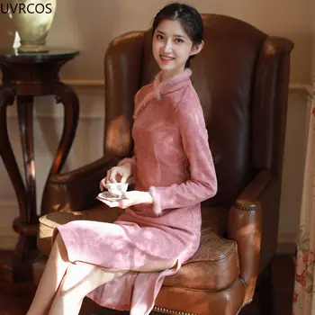 Rudens Ziemas Ķīna Stila Rozā Cheongsams Kleita Meitenes Salds Plīša Kakla Elegants Velveta Qipao Sieviešu Vintage Tradicionālo Apģērbu