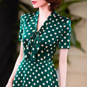 Tie Elegants 2020. Gadam Loku Vasaras Stilā Sievietēm Polka Dot Print Īsām Piedurknēm Slim Aprīkots-Line Gadījuma Vintage Kleita Tumši Zaļa